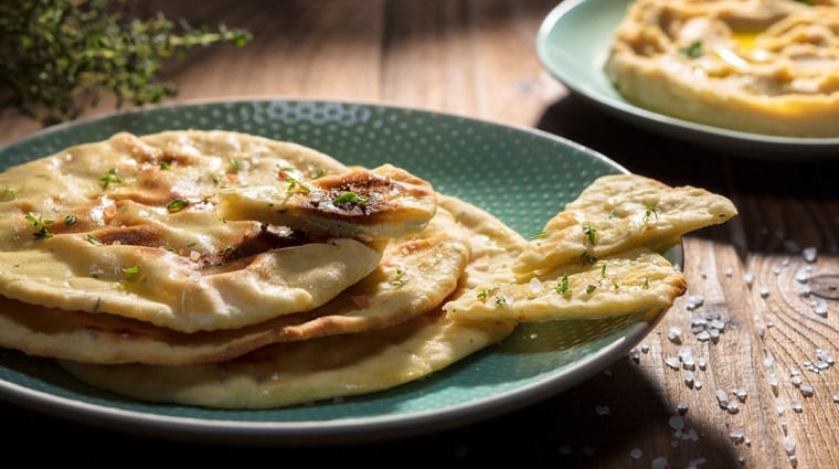 Tymiánový špaldový pita chléb