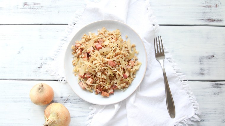 Kroupy ala halušky se zelím