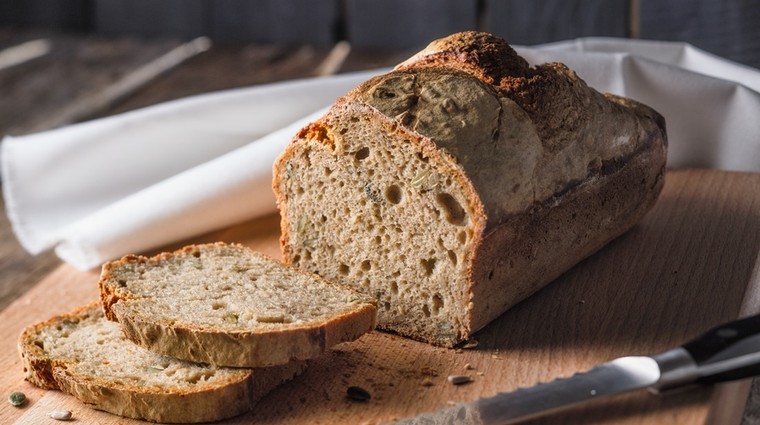 Rychlý chléb z chlebových mouk 