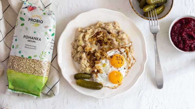 Nastavovaná kaše s pohankou