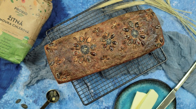 Kváskový žitný chléb do formy