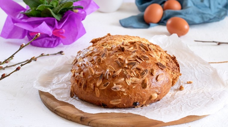 Tvarohový špaldový mazanec