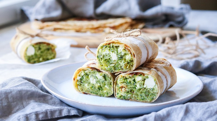 Domácí tortilly plněné cuketou